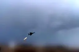 حملات ارتش به صنایع تسلیحاتی رافائل و هواپیماهای سوخت‌رسان در فرودگاه بن‌گوریون