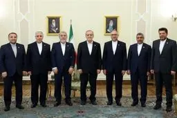 دیدار ۶ سفیر جدید ایران با پزشکیان