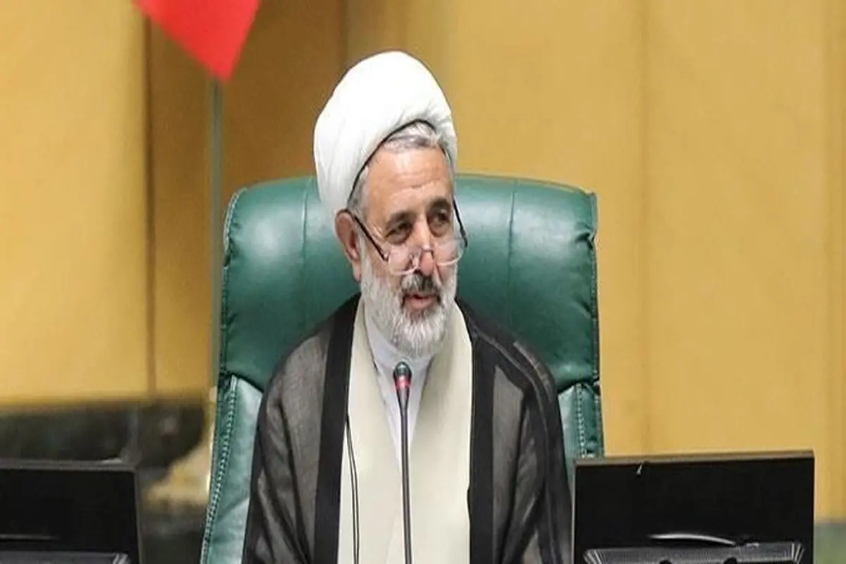  ویدئویی را عده‌ای پخش کردند که نه چهره طرف و نه مکان آن قابل شناسایی آنچنانی است / اگر واقعیت داشته باشد جرم آن‌هایی که فحشا را منتشر کرده‌اند بسیار سنگین‌تر از کسانی است که فحشا کرده‌اند


