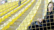 فوتبال ایران چشم‌انتظار یک فرد زندانی
