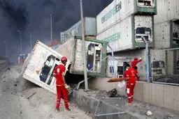 ۶۰ نفر، ۱۲ تیم و ۵ هلی‌کوپتر در عملیات کمک‌رسانی