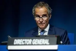 گروسی: به گفت‌وگوها با ایران ادامه می‌دهیم