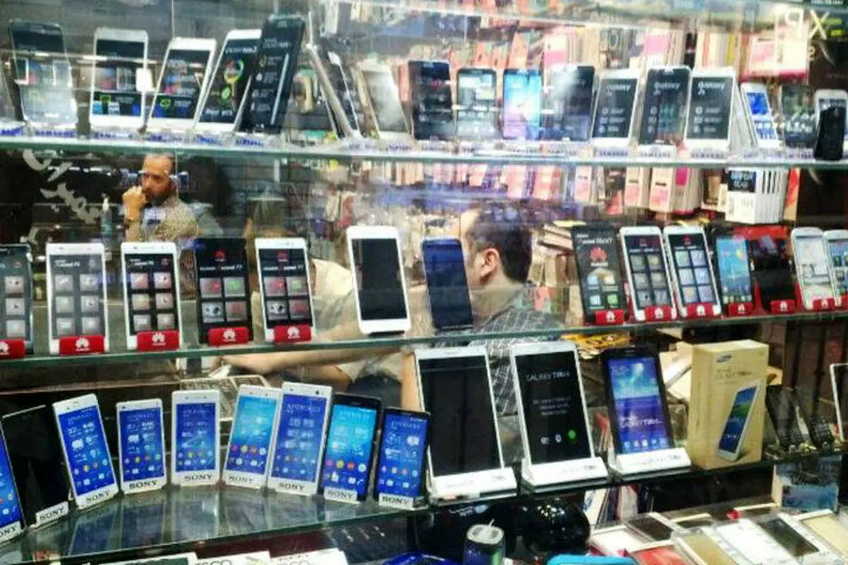 قیمت پرفروش‌ترین گوشی‌های موبایل در هفته اول فروردین ۱۴۰۴