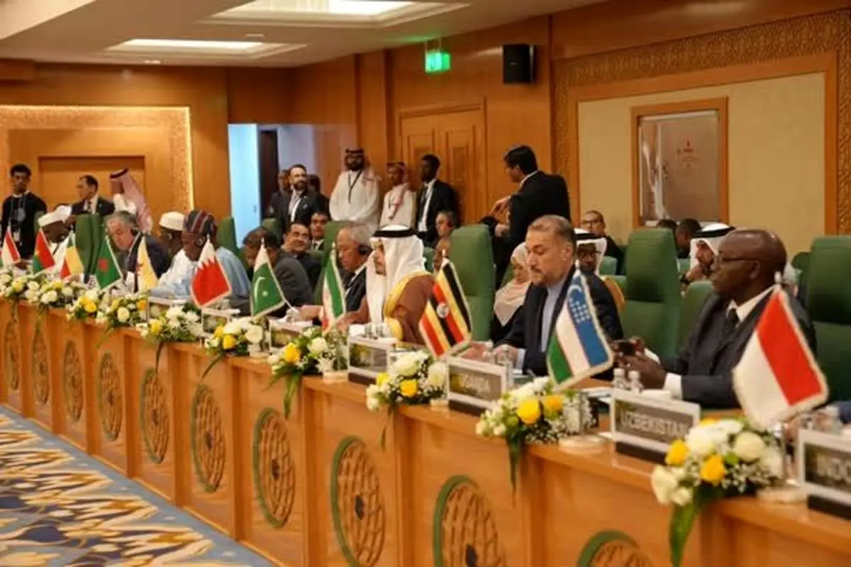 Iran issues statement regarding OIC summit final resolution