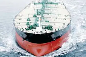 عبور ۳ ابرنفتکش  از تنگه هرمز