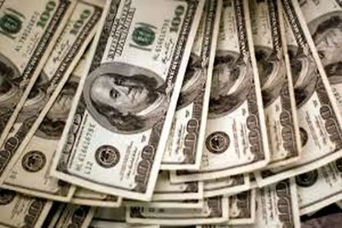 پول‌پاشی رانت‌خواران ارزی برای جلوگیری  از شفافیت بازار دلار

