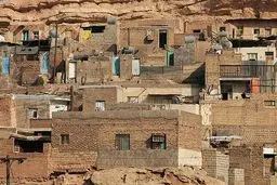 چند نفر در خانه‌های فرسوده تهران زندگی می‌کنند؟ 