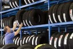 قیمت لاستیک خارجی ارزان می‌شود

