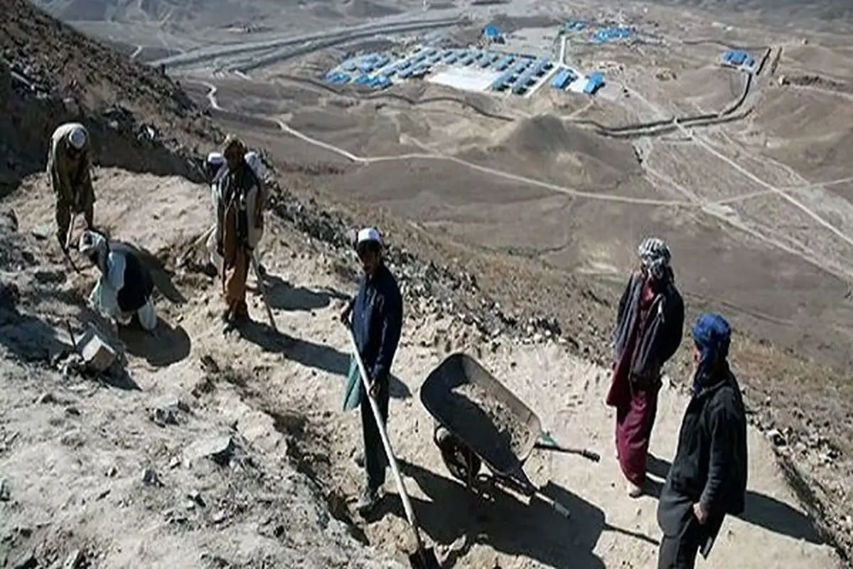  Iran to start working in Afghan mining sector within a month