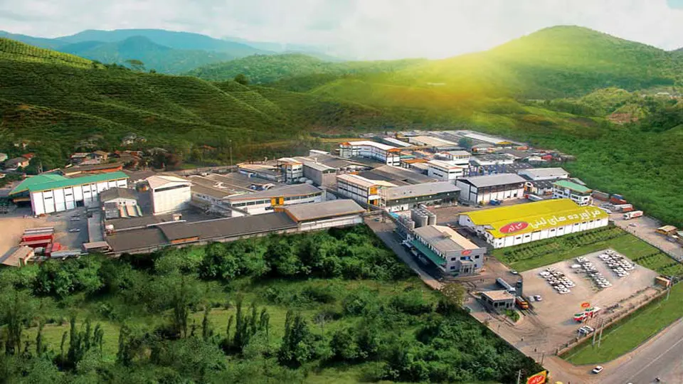 اخلاق، استاندارد و کیفیت 
سه اصل ماندگار گروه غذایی سولیکو
