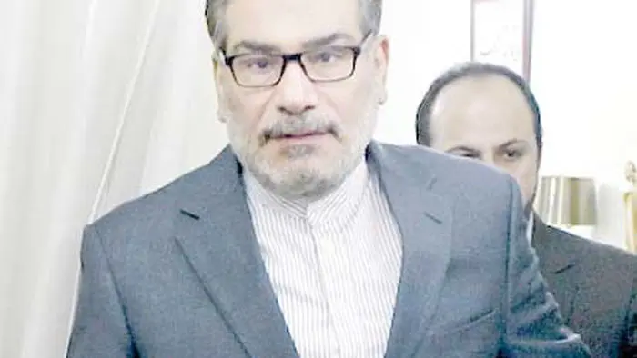 شمخانی  زیر آوار حاشیه‌ها
