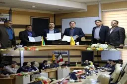 انعقاد تفاهمنامه گازکشی خانوارهای تحت پوشش نهادهای حمایتی در ایلام

