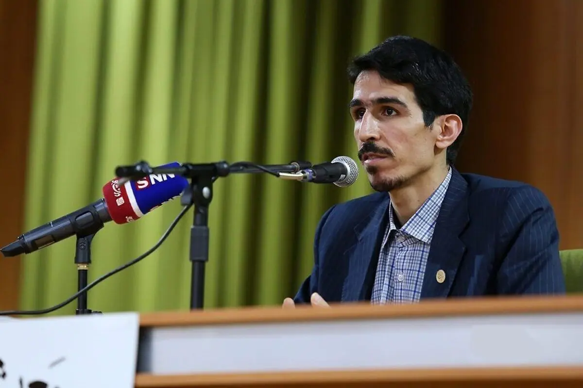 احمدی: هیچ‌یک از اعضای فعلی شورا در هیئت اجرایی رد صلاحیت نشده‌اند/ اظهارات شریعتی قابلیت پیگرد قانونی دارد 