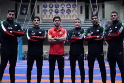 المنتخب الایرانی للمصارعة الحرة یغادر الى روسیا