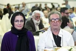 کیهان: چرا قاتلان داریوش مهرجویی را آزاد نمی کنید؟

