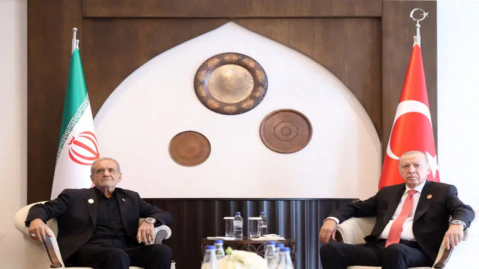 دیدار پزشکیان با اردوغان در  حاشیه اجلاس اکو 