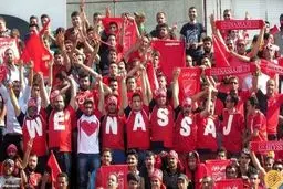 هواداران نساجی سه زندانی را آزاد کردند