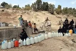 بیانیه بیش از ۲۰۰ نماینده مجلس: اگر تا سه ماه دیگر آب به سیستان و بلوچستان نرسد باید منتظر فاجعه انسانی باشیم