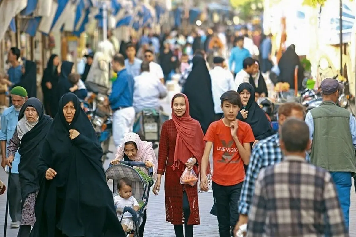 زندگی افغانستانی‌ها در کلان‌ شهر تهران/ از دروازه غار تا کوچه‌ های برلن

