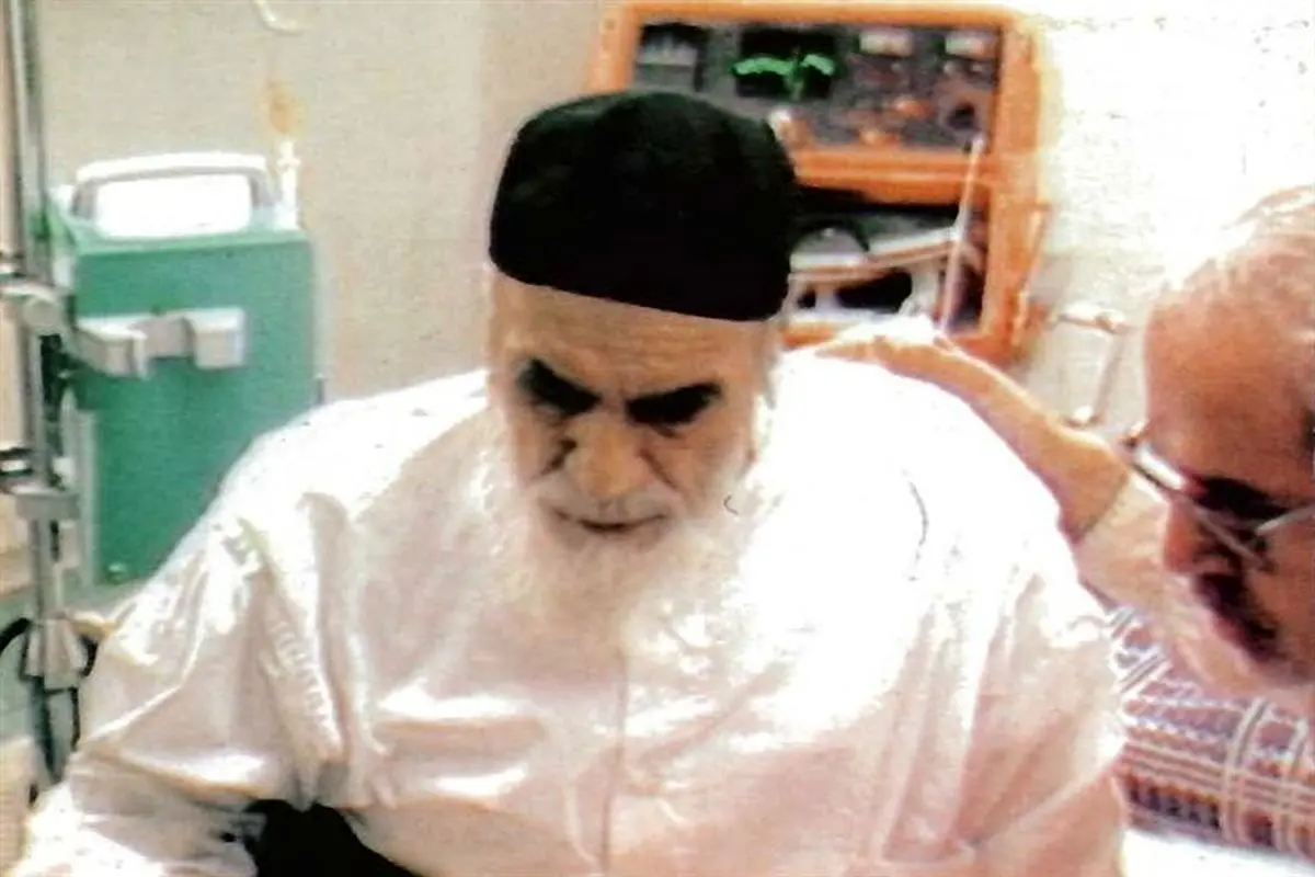 پزشک امام خمینی از آخرین لحظات زندگی امام گفت+ عکس