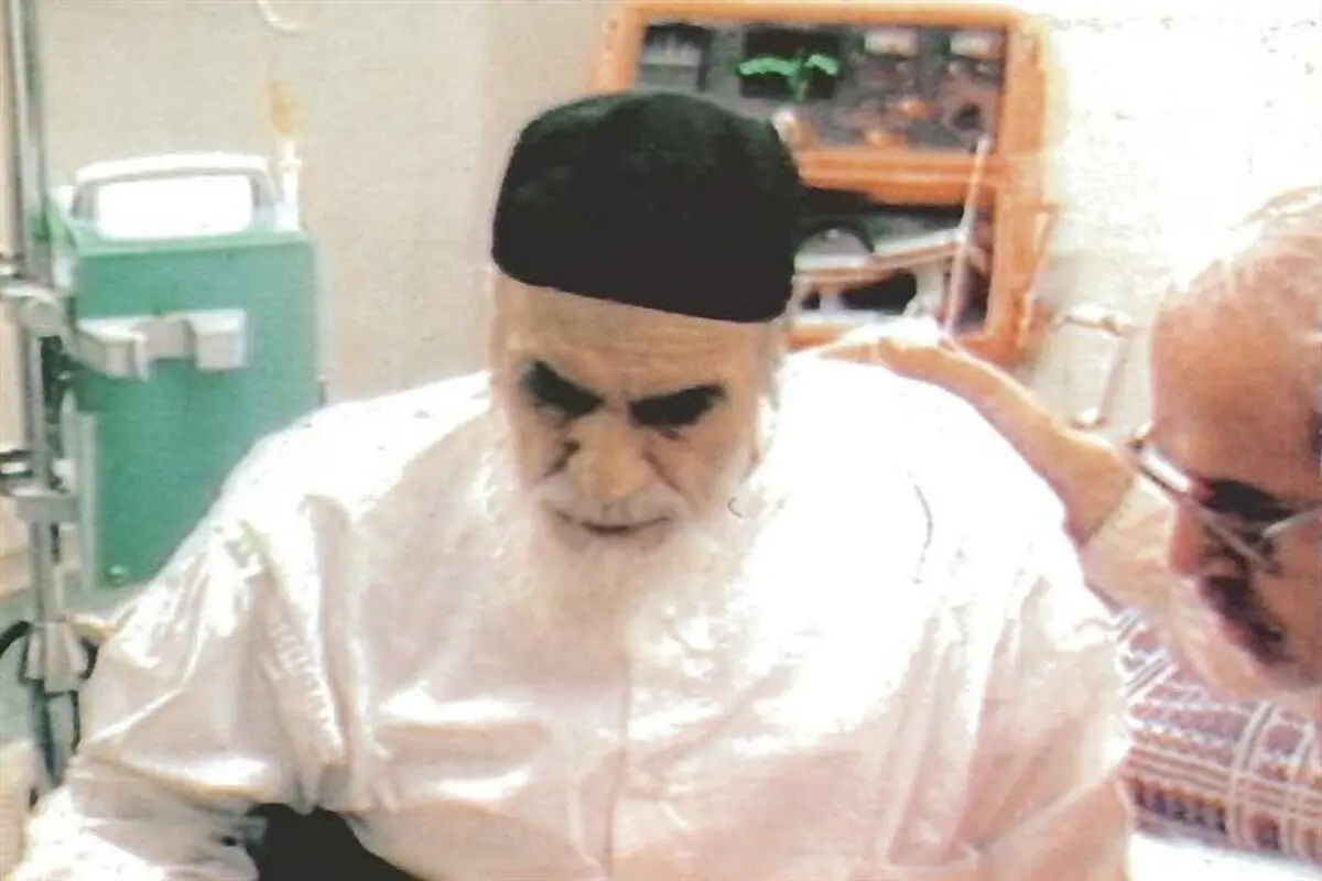 پزشک امام خمینی از آخرین لحظات زندگی امام گفت+ عکس
