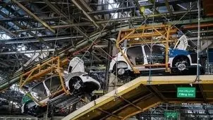 چگونه ایران خودرو از تله خاموش رشد نجات یافت؟