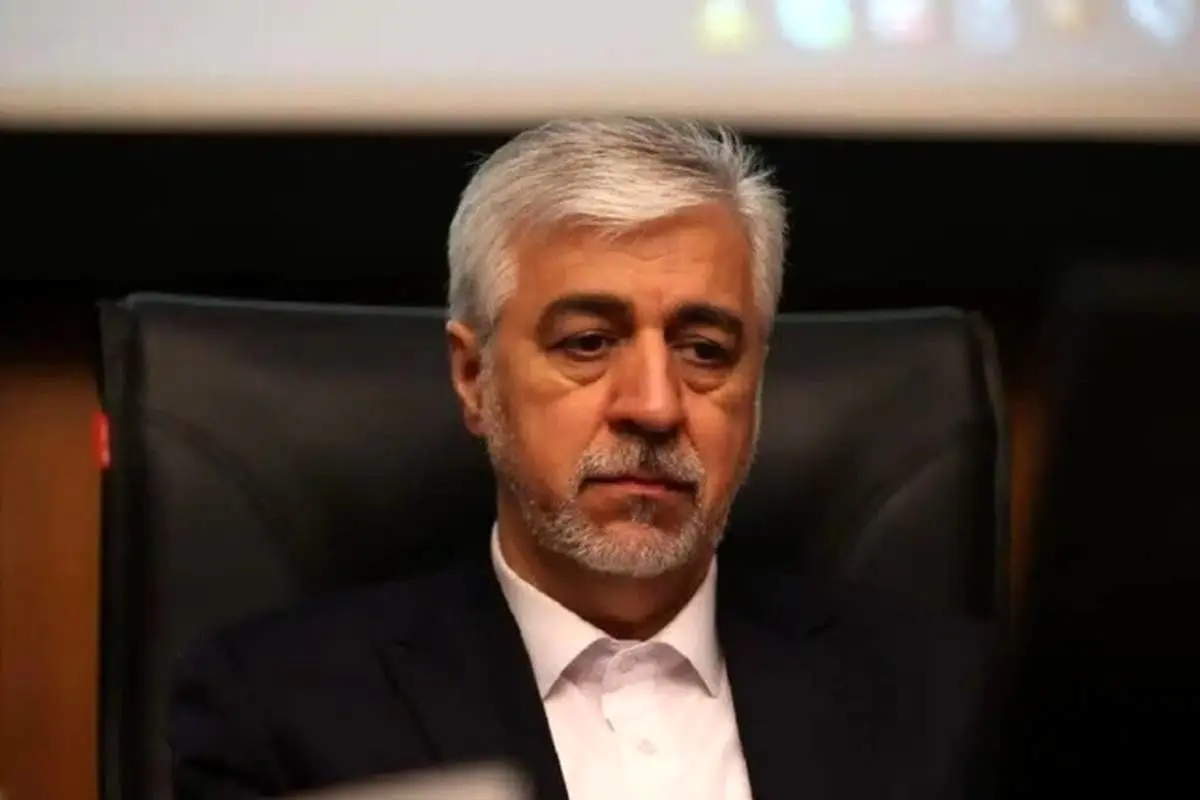 عذرخواهی پیامکی مدیر روزنامه ایران از وزیر اشتباهی!/ عکس

