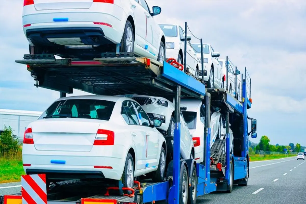 فروش خودروهای وارداتی یک روز تمدید شد