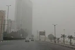 تهران زیر هجوم خاک