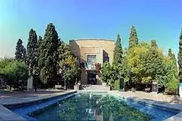 سرگذشت خانه هنرمندان ایران
