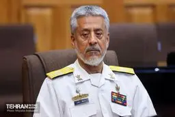 دریاداری سیاری: دشمنان در تلاش برای فروپاشی بودند + ویدئو 