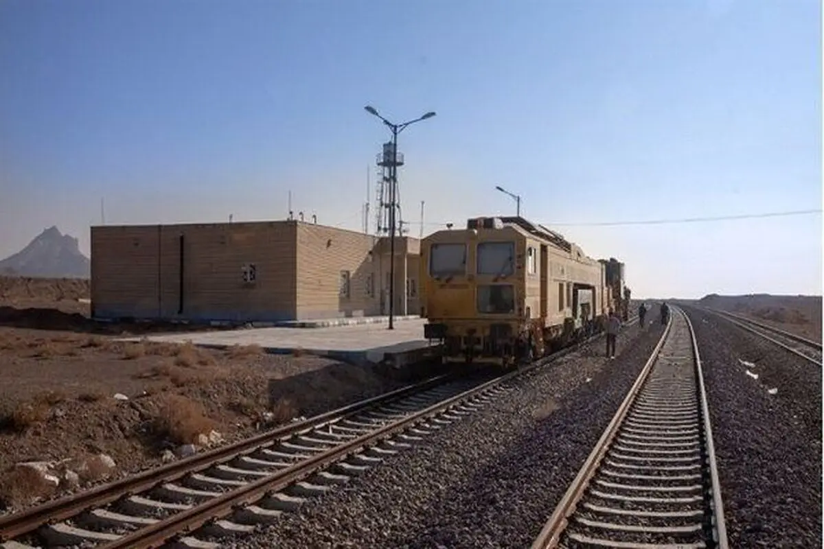 کمر خمیده راه‌آهن  زیر قیمت‌گذاری دستوری

