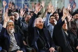 رونمایی خبرگزاری اصولگرا از لیست‌های انتخاباتی اصولگرایان/ قالیباف، زاکانی، بذرپاش و پایداری هرکدام لیست جداگانه می‌دهند

