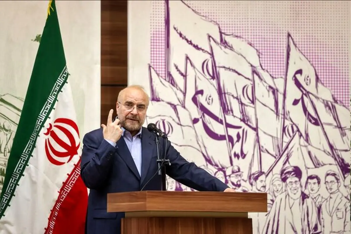 مایه تأسف است که وزیر زن نداریم

