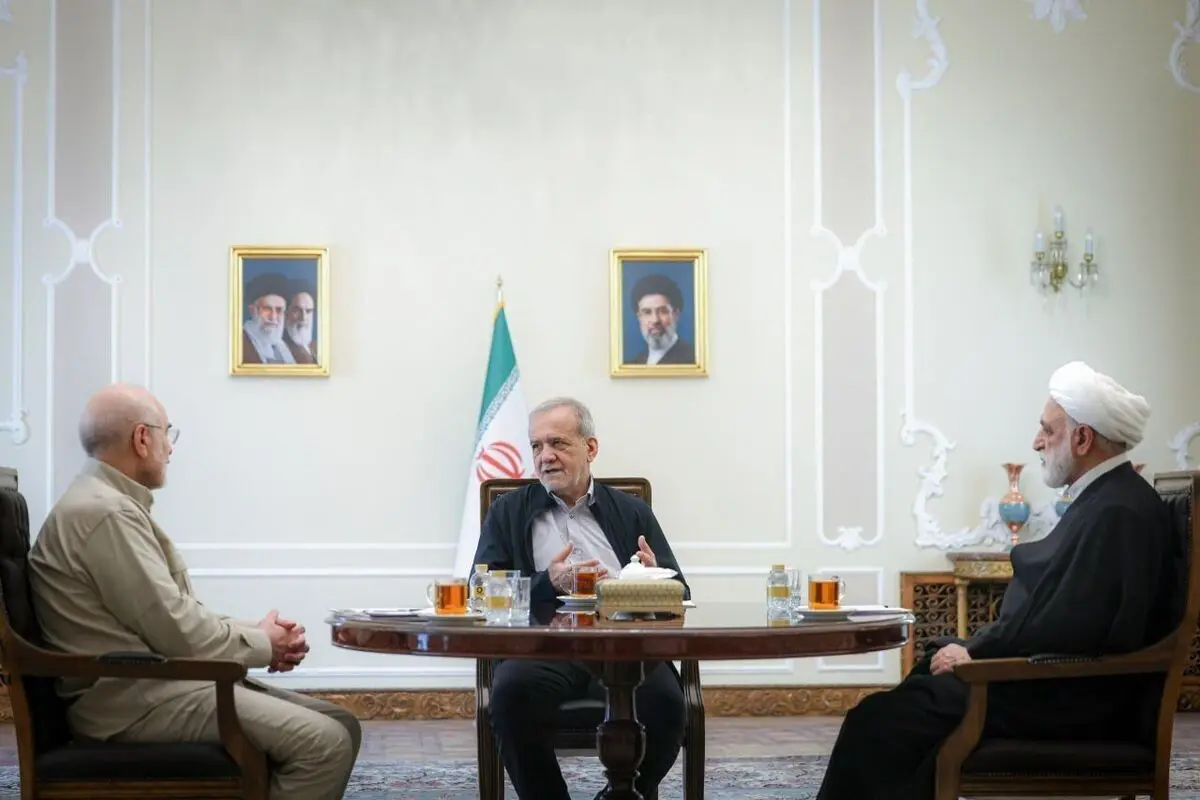 چه اتفاقاتی در جلسه سران قوا رخ داد؟