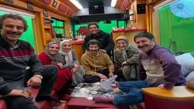 اجرای زنده تیتراژ سریال پایتخت در برج میلاد + ویدئو