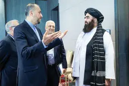  ایران سیاست یک بام و دو هوایی در قبال افغانستان دارد
