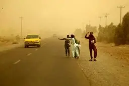 جولان خاک ۱۰۴۷ نفر را در سیستان راهی بیمارستان کرد