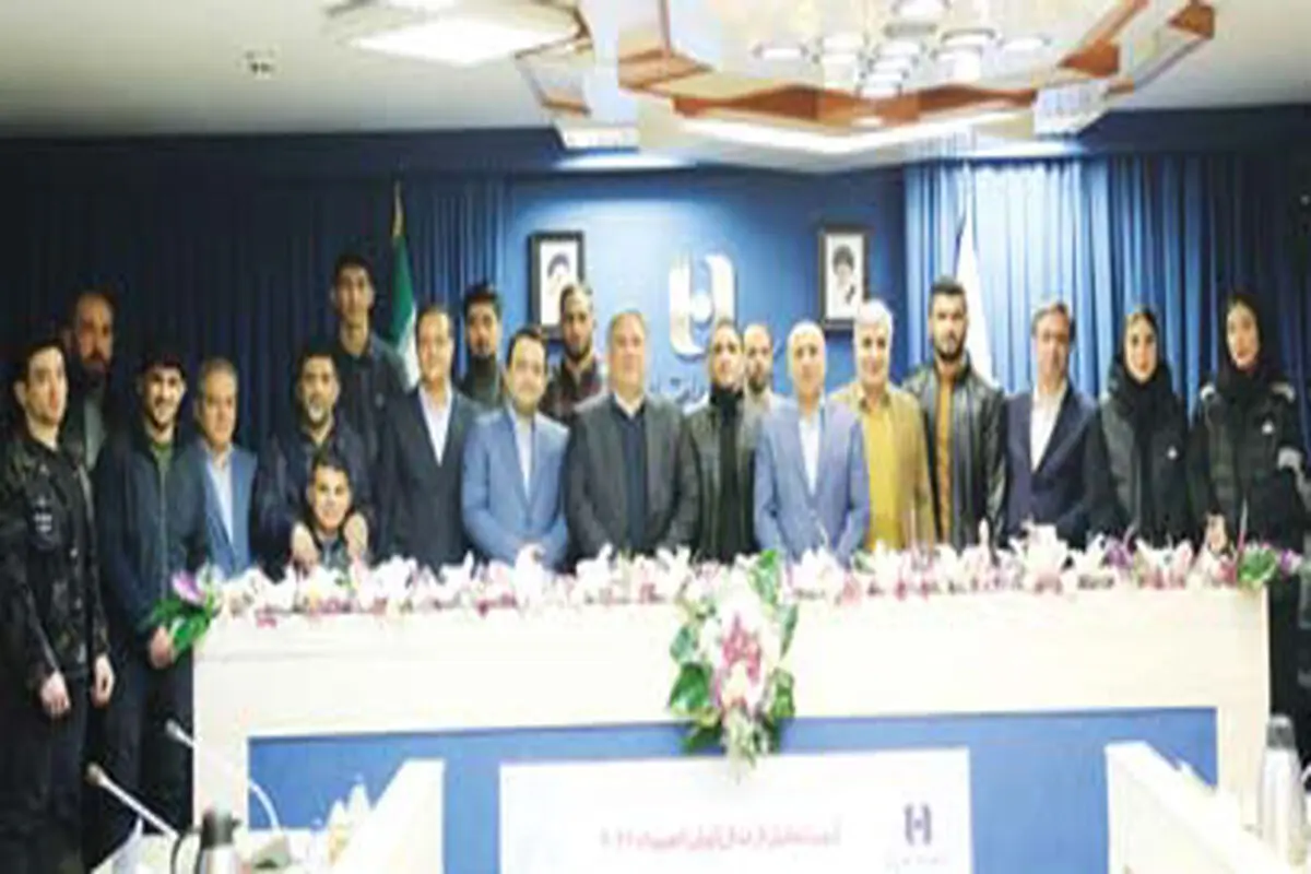 سیفی: نگاه بانک صادرات ایران به ورزش قهرمانی، سرمایه‌گذاری برای نسل آینده است

