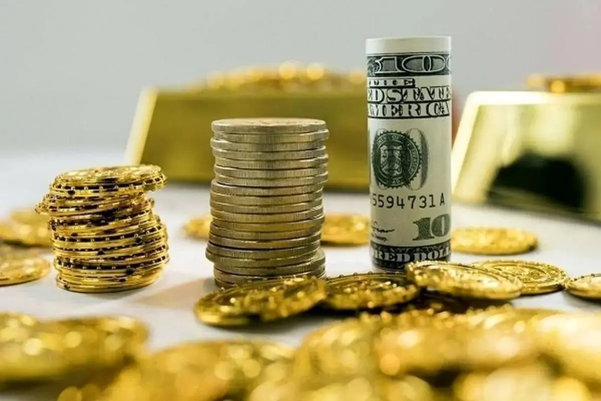 قیمت دلار، طلا و سکه در ساعات پایانی بازار پنجشنبه ۵ تیر ۱۴۰۴/ قیمت دلار شیب صعودی گرفت