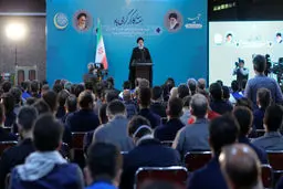 رئیسی: هیچ واحد تولیدی حق ندارد در پرداخت به موقع حقوق کارگران تعلل کند
