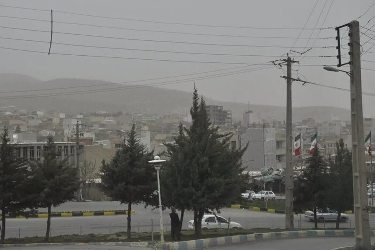تداوم وزش باد و گرد و خاک در اردبیل 