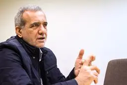 پزشکیان نظام را قبول دارد، او تا به‌حال یک ریال روی‌میزی و زیرمیزی نگرفته