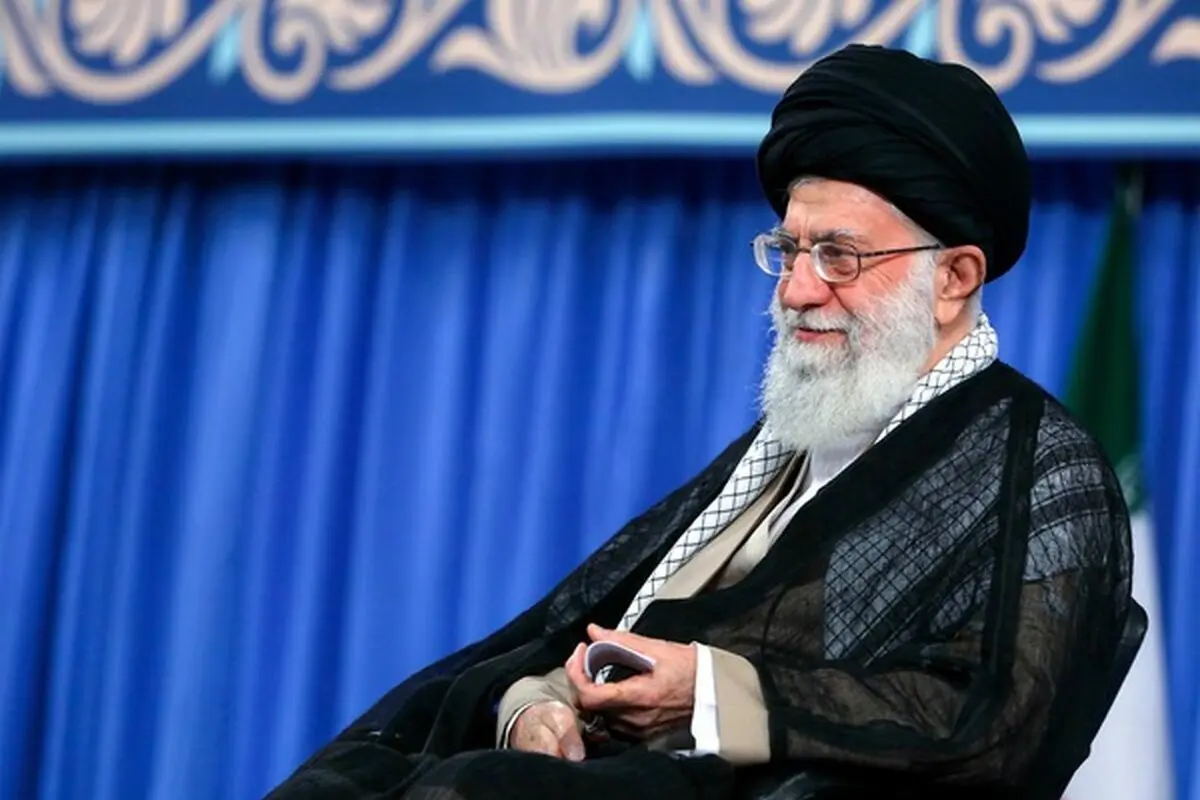ارتباطات عاقلانه با جوامع دیگر خوب است اما با «نفوذ»، جامعه تحت مدیریت بیگانه قرار می‌گیرد