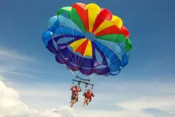 تفریحات دبی را در کیش تجربه کنید 