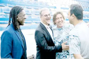کالبدشکافی یک استعفا