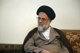عکسی قدیمی از سیدحسین موسوی تبریزی و آیت‌الله هاشمی رفسنجانی 