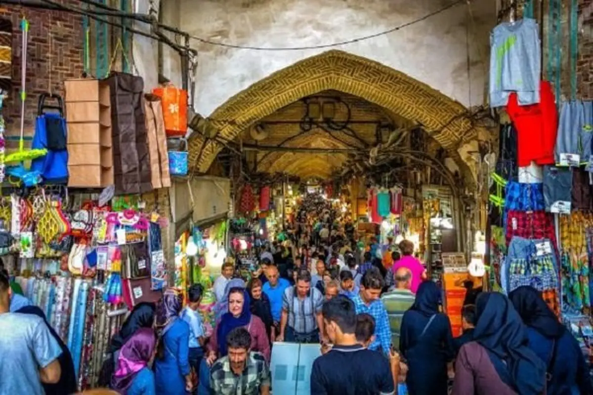 عیدی بازنشستگان معادل پول دو کیلو اجیل!/ سفره‌های خالی در استانه نوروز و رمضان 

