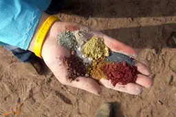 استفاده از خاک جزیره هرمز برای ساخت نهضت ملی مسکن