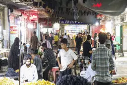 زندگی مردم در بندرعباس در روزهای جنگ چگونه می‌گذرد؟ + عکس